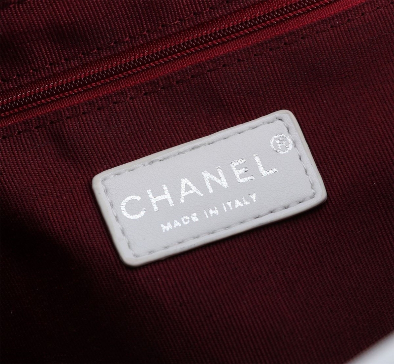 Ch**el shopping bags